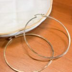 Argola Achatada Folheada a Ouro