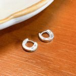 Argola Click Coração Folheado a Prata