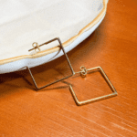 Argola Folheada Quadrada