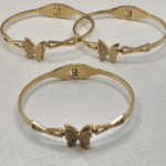 Bracelete Aço Dourado Borboleta Única