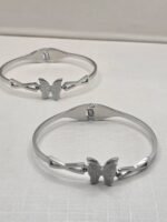 Bracelete de Aço Prata Borboleta Única