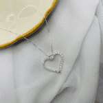 Conjunto Folheado a Prata com Coração Cravejado – Colar e Brincos Femininos - Imagem 3