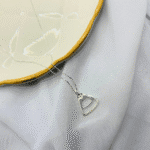 Conjunto Prata 925 Feminino com Pingente Triangular Vazado - Imagem 2