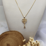 Cordão Folheado a Ouro Coração “Fé” com Pingente Nossa Senhora Aparecida Cravejado