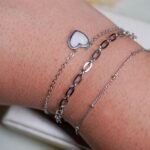 Kit Conjunto 3 Pulseiras Com Detalhe Em Coração Colorido Suzane - Imagem 2